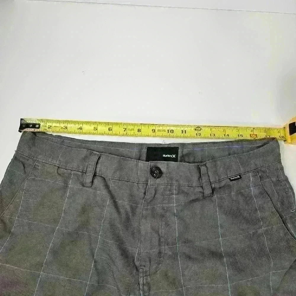 Hurley Men's y2k Shorts Brown Size 36